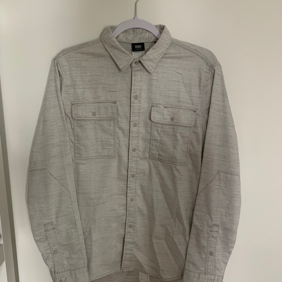 Levi’s button up - Picture 1 of 1